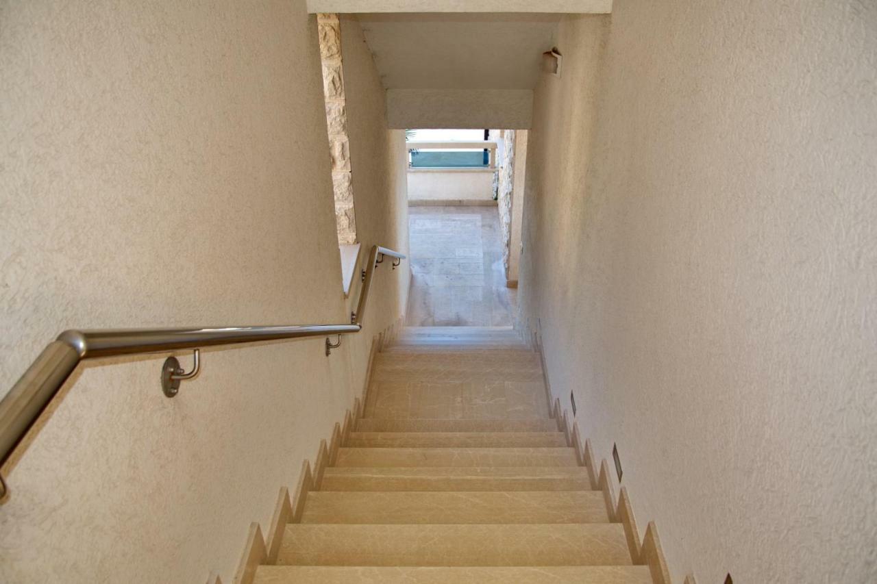 Apartment Dobrota Kotor Dış mekan fotoğraf